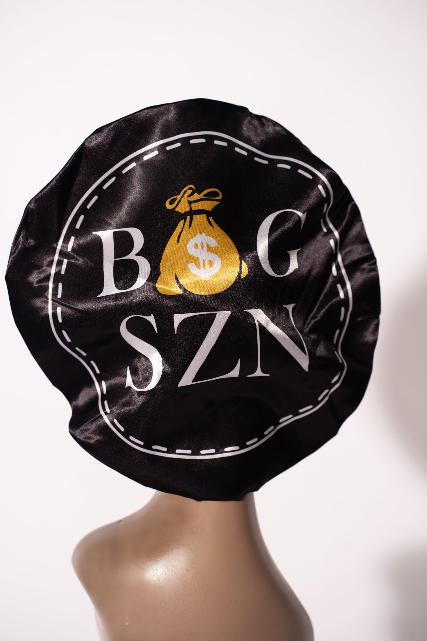 'Bags Never Sleep' Bonnets